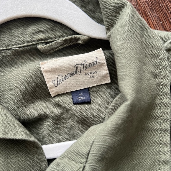 Universal Threads Utility Jacket - Picture 2 of 2